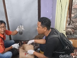Temuan Polisi Saat Olah TKP Rumah Dibakar Kekasih di Tulungagung