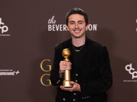 Daftar Lengkap Pemenang Golden Globes 2026, Ada Kpop Demon Hunters