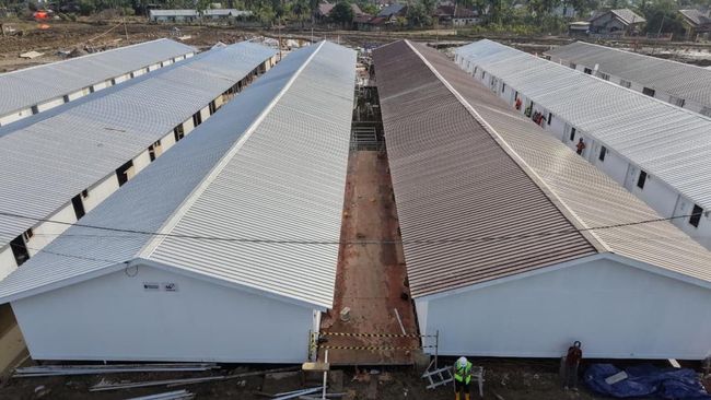 Danantara dan Waskita Karya Serahkan 600 Huntara ke Pemkab Aceh Tamiang