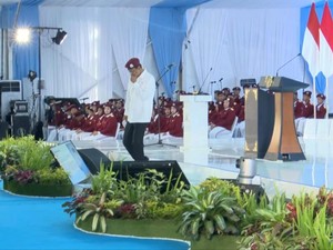 Sekolah Rakyat Diresmikan, Gus Ipul Tak Kuasa Tahan Air Mata-Dikuatkan Prabowo