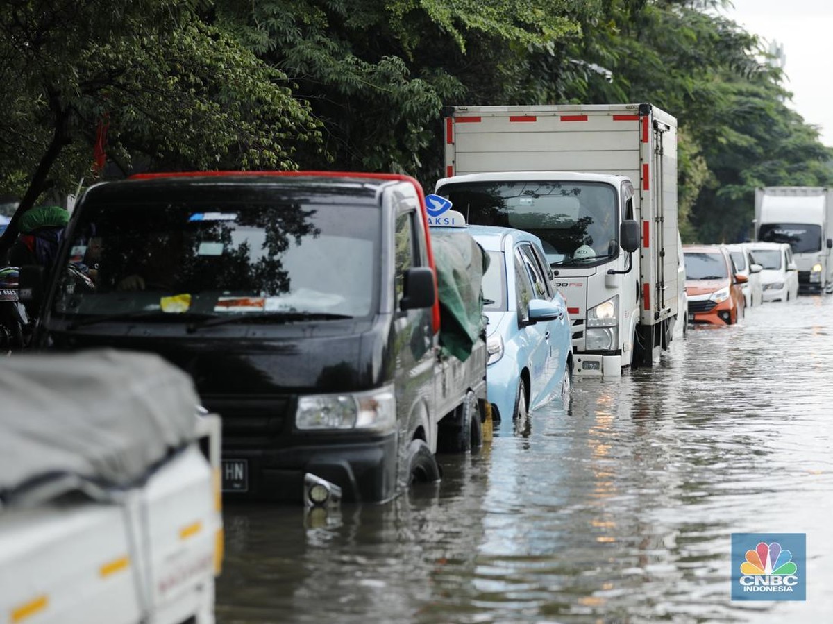 BMKG Imbau Waspada Hujan Lebat dan Angin Kencang Pekan Pertama Januari 2026
