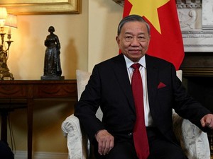 Pimpinan Komunis Vietnam Incar Posisi Presiden, Tiru China