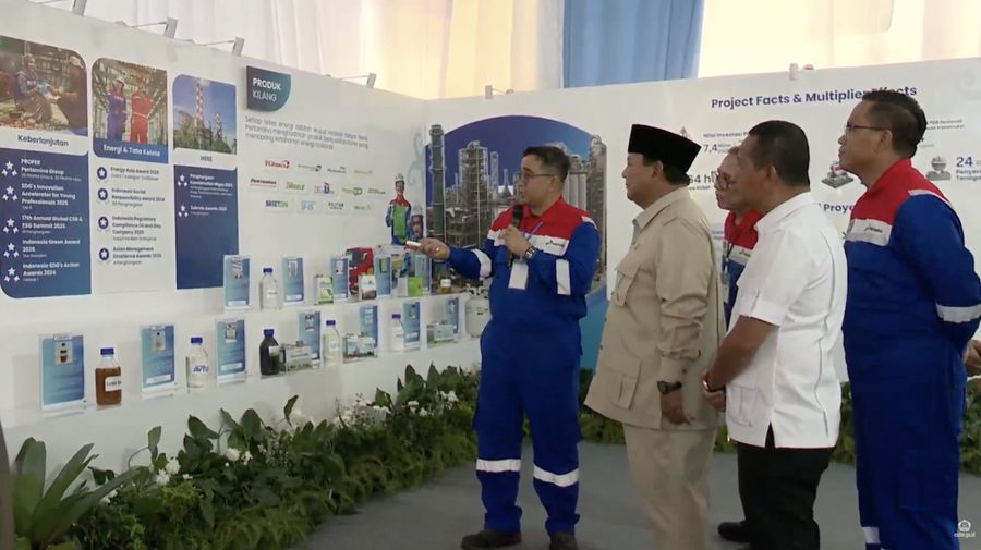 Presiden Prabowo Subianto di dampingi Menteri ESDM, Bahlil Lahadalia Peresmian Infrastruktur Energi Terintegrasi Pertamina RDMP Balikpapan, Kalimantan Timur, Senin (12/1/2026). (Tangkapan Layar Youtube/KementerianESDM)