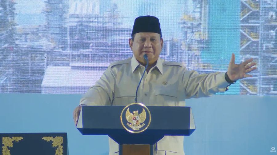 Presiden Prabowo Subianto saat menyampaikan sambutan dalam Peresmian Infrastruktur Energi Terintegrasi Pertamina RDMP Balikpapan, Kalimantan Timur, Senin (12/1/2026). (Tangkapan Layar Youtube/KementerianESDM)