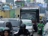 Jabodetabek Diguyur Hujan, Begini Penampakan Lalu Lintas Macet Parah