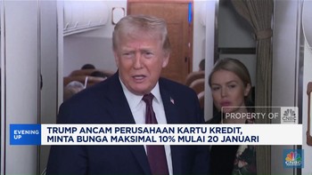 Video: Trump Ancam Perusahaan Kartu Kredit, Minta Bunga 10%