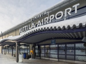 Pesawat Terbungkus Es, Ribuan Turis Terdampar di Bandara