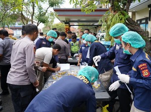 Bidpropam Polda Bali Cek HP dan Urine Anggota Polres Gianyar