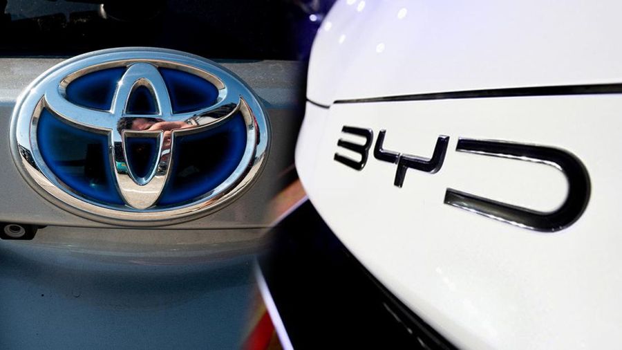 Foto kolase logo Toyota dan BYD. (CNBC Indonesia)
