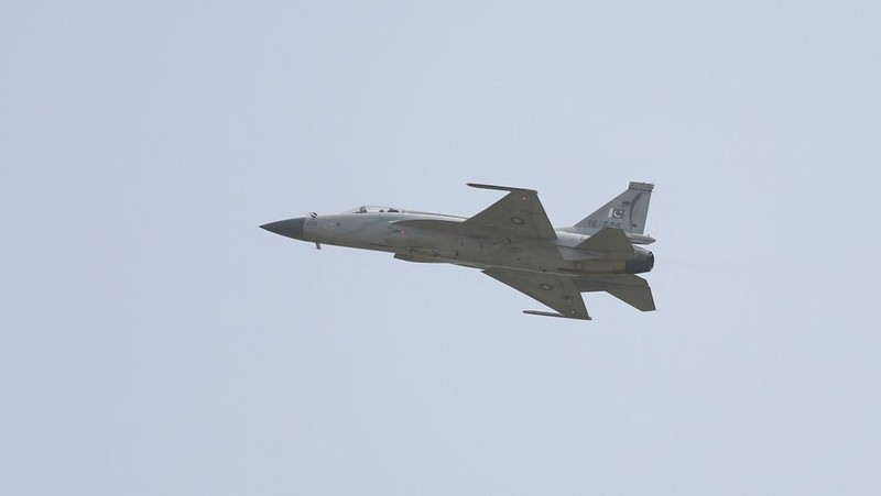 Jet tempur JF-17. (Dok. Setpres)