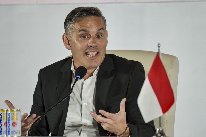 PSSI resmi memperkenalkan John Herdman ke publik sebagai pelatih Timnas Indonesia di Ballroom 1 Hotel Mulia, Jakarta, Selasa (13/1/2026). (Dok. PSSI)