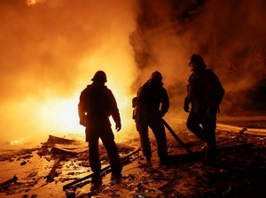 Video: Detik-detik Rudal Rusia Hantam Permukiman di Kharkiv Ukraina