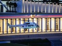 Detik-Detik Helikopter Prabowo Mendarat di Istana Negara IKN