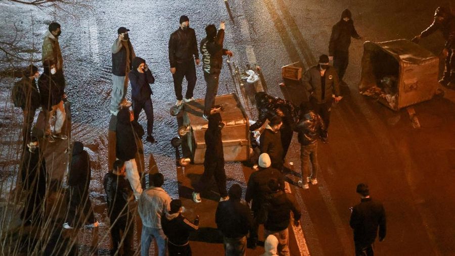 Protes atas anjloknya nilai mata uang di Teheran, Iran, Kamis (8/1/2026). (Stringer/WANA via REUTERS)