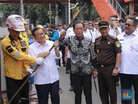 Sutiyoso Soal Tiang Monorel Dibongkar: Lewat Sini Gak Sakit Mata Lagi