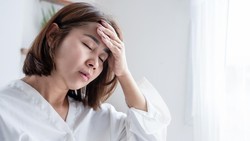 Video Mitos atau Fakta: Air Hujan Jadi Penyebab Utama Badan Drop?