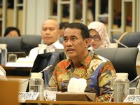 Pulihkan Dampak Banjir Sumatra, Mentan Amran Ajukan Tambahan Rp5,1 T