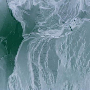 Fenomena Langka, Danau Balaton di Hungaria Membeku