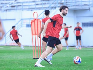 Jon Toral Nikmati Dua Bulan Bersama Persik Kediri