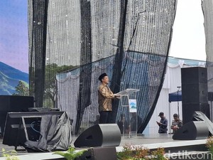 Doa untuk Korban Bencana Menggema di Puncak Peringatan Hari Desa