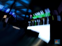 Asing Kompak Borong Saham ASII-BBRI, Lego Saham BBCA Rp 444 Miliar