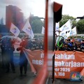 Foto: Ilustrasi demo buruh. (CNBC Indonesia/Tri Susilo)