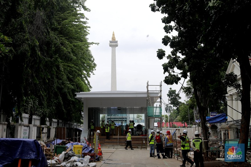 Suasana proyek konstruksi MRT fase 2a CP201 Thamrin-Monas, Jakarta, Kamis, (15/1/2026). (CNBC Indonesia/Muhammad Sabki)
