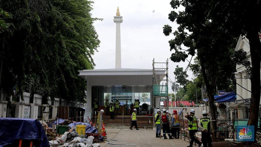 Suasana proyek konstruksi MRT fase 2a CP201 Thamrin-Monas, Jakarta, Kamis, (15/1/2026). (CNBC Indonesia/Muhammad Sabki)