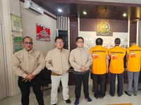 OJK Serahkan Tersangka Kasus Transaksi Semu Saham SWAT