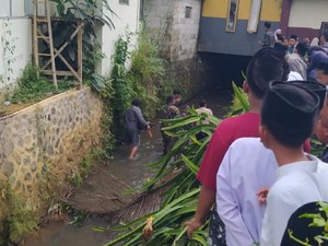 Siang yang Gempar di Sindangsari Ciamis