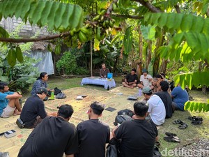 Pewarta Foto Denpasar Bedah Karya Jurnalistik lewat Diskusi Buku