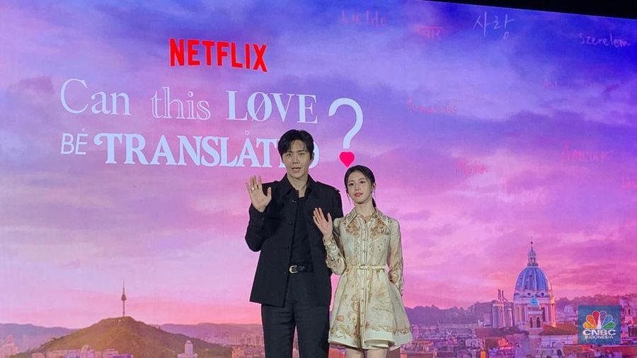Konferensi pers dan fan event serial Netflix "Can This Love Be Translated? Mengahdirkan Kim Seon-ho, Goo Youn-jung dan Sutradara Yoo Young-eun di Kota Kasblanka, Jakarta, Jumat (16/1/2026). (CNBC Indonesia/Ferginadira)