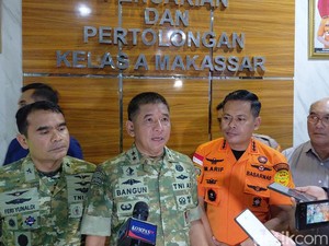 Serpihan Diduga Milik ATR 42-500 Dievakuasi dari Bulusaraung ke Polres Pangkep