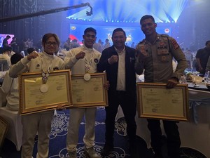 Petinju Tinju Indonesia yang Sukses di SEA Games 2025 Dapat Penghargaan