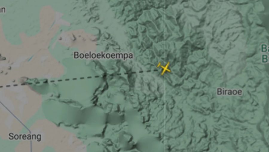 Pesawat ATR 400 milik Indonesia Air Transport yang dilaporkan hilang kontak saat akan tiba di Bandara Internasional Sultan Hasanuddin Makassar. (Tangkapan Layar Instagram)