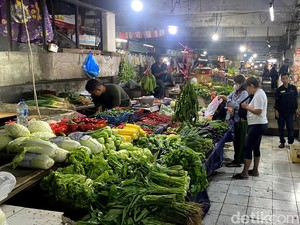 Dari Jaya hingga Sepi, Lika-liku Pedagang Bertahan di Pasar Kosambi