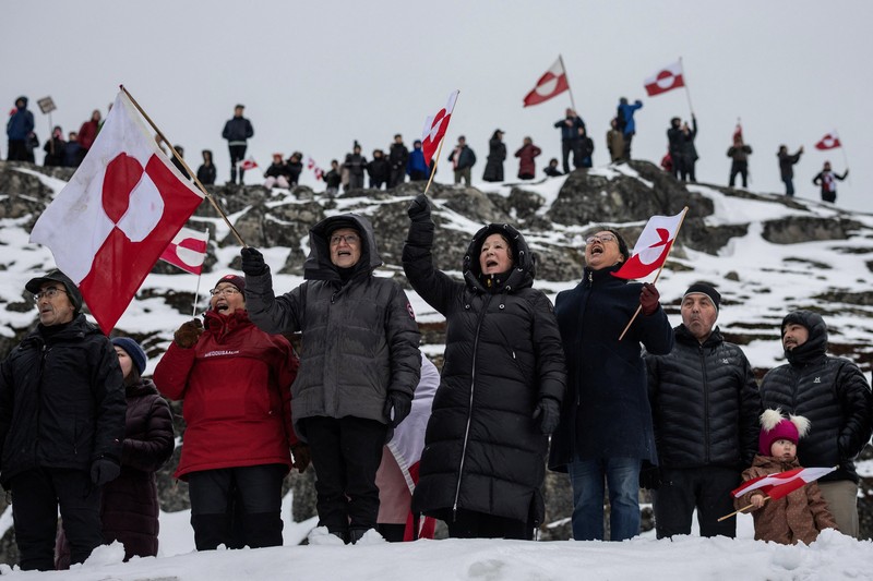 People attend a protest against U.S. President Donald Trump&rsquo;s demand that the Arctic island be ceded to the U.S., calling for it to be allowed to determine its own future, in Nuuk, Greenland, January 17, 2026. REUTERS/Marko Djurica