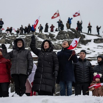 Gelombang Besar Protes Warga Greenland Menentang Tuntutan Trump!