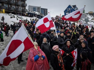 Trump Mau Caplok Wilayahnya, Warga Greenland Demo Penolakan