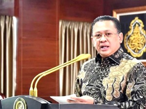Bijaksana Mengelola Potensi Energi Ketika Tatanan Global Porak-Poranda