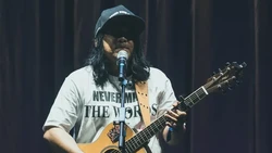 Kondisi Dalam Rumah Bintang Timur Ketika Banjir di Bekasi