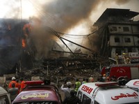 Penampakan Horor Mal Hangus Dilalap Api, Belasan Tewas-Puluhan Hilang