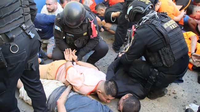 Negara Darurat Gangster, Presiden Tabuh Genderang Perang