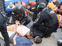 Negara Darurat Gangster, Presiden Tabuh Genderang Perang