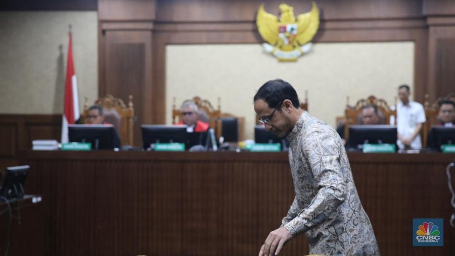 Terdakwa kasus dugaan korupsi dalam digitalisasi pendidikan pengadaan laptop Chromebook Nadiem Makarim menjalani sidang lanjutan dengan agenda mendengarkan keterangan saksi di Pengadilan Tipikor, Jakarta, Senin (19/1/2026). (CNBC Indonesia/Faisal Rahman)