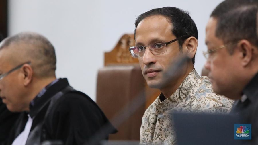 Terdakwa kasus dugaan korupsi dalam digitalisasi pendidikan pengadaan laptop Chromebook Nadiem Makarim menjalani sidang lanjutan dengan agenda mendengarkan keterangan saksi di Pengadilan Tipikor, Jakarta, Senin (19/1/2026). (CNBC Indonesia/Faisal Rahman)