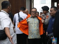 Senyum Eks Wamenaker Noel Ebenezer Didakwa Terlibat Pemerasan Izin K3