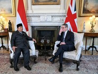Prabowo Buka-bukaan Hasil Pertemuan dengan PM Inggris Keir Starmer