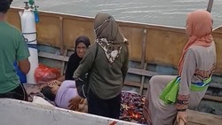 Warga Pulau Kabaena Bayar Kapal Laut Rp 3 Juta untuk Dirujuk ke RS Bombana