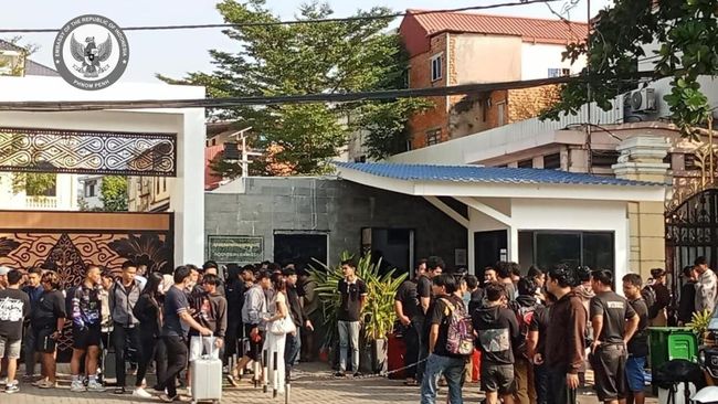 1.440 WNI Kabur dari Pusat Penipuan Kamboja, Langsung "Serbu" KBRI